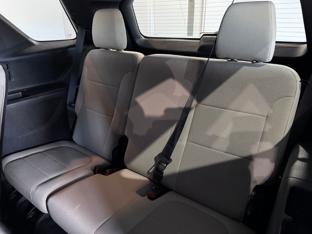 Certified 2023 Chevrolet Traverse LS image 10