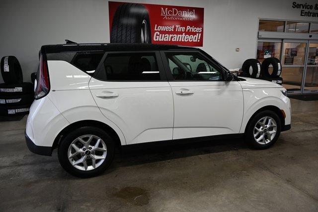 Used 2023 Kia Soul S image 5