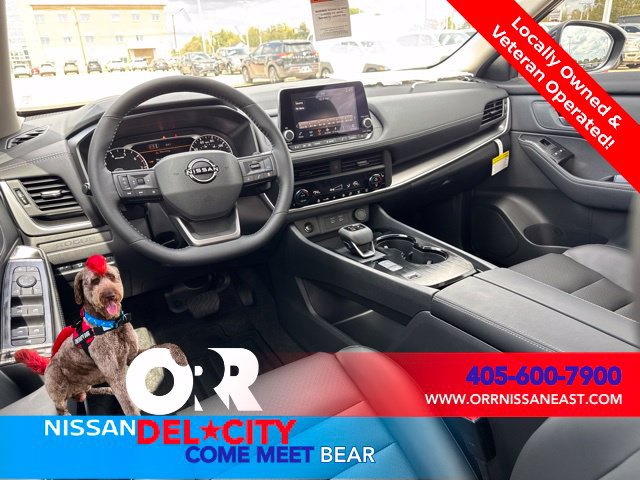 New 2027 Nissan Rogue Dark Armor FWD image 12