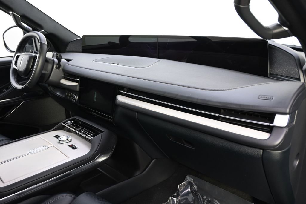 New 2025 Lincoln Navigator Reserve w/ Jet Appearance Package image 15