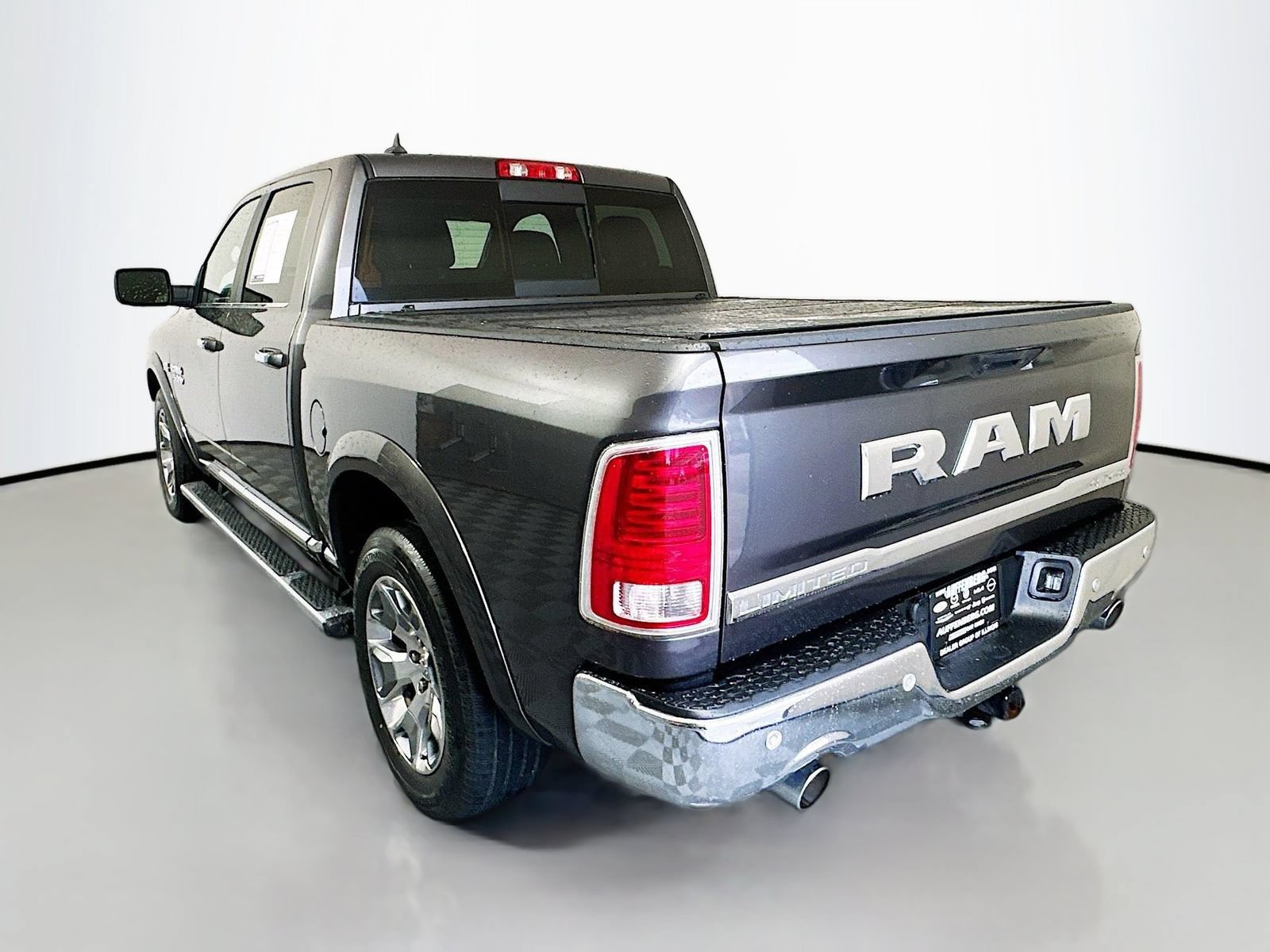 Used 2018 RAM 1500 Limited AWD/4WD image 5
