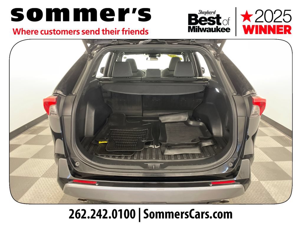 Used 2024 Toyota RAV4 SE w/ Convenience Package AWD/4WD image 20