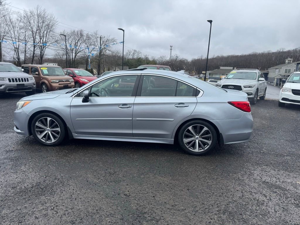 Used 2016 Subaru Legacy 3.6R Limited image 10
