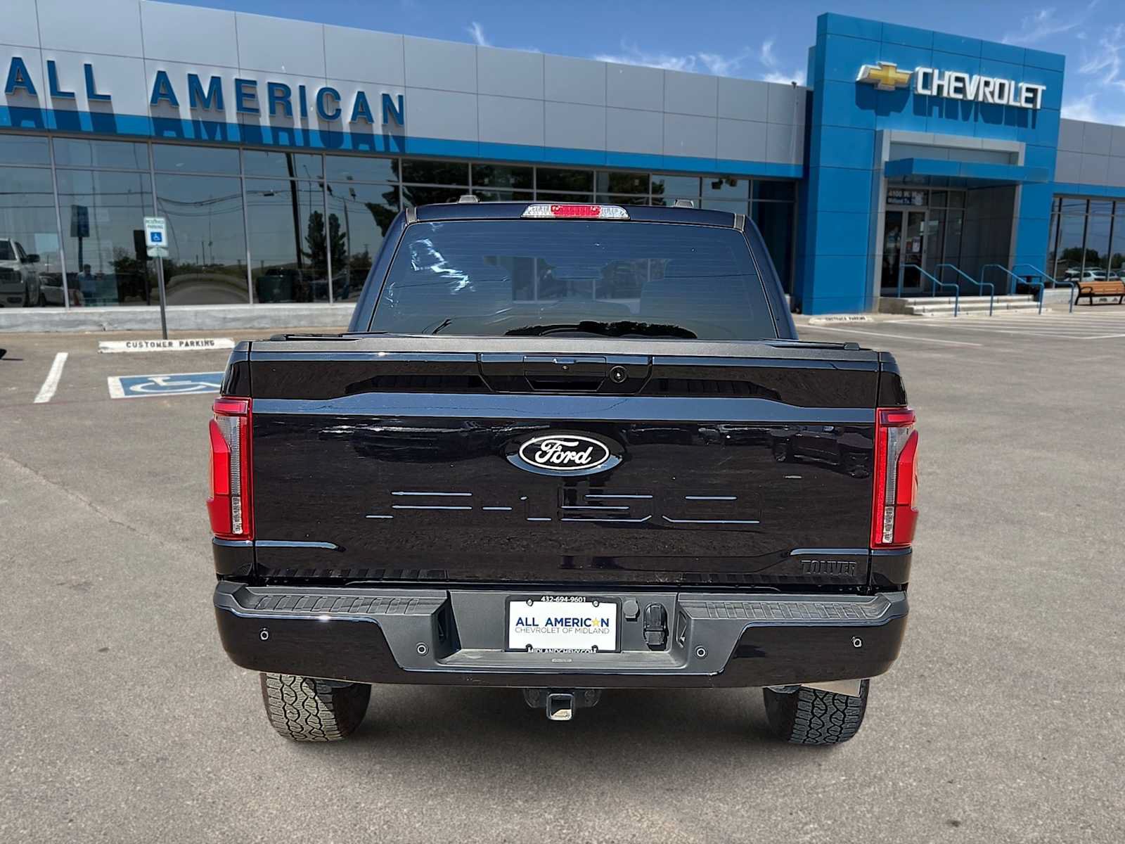 Used 2025 Ford F150 Lariat AWD/4WD image 7