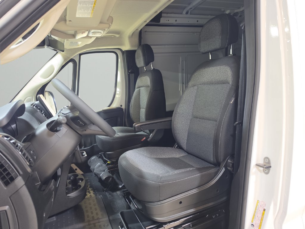 New 2026 RAM ProMaster 2500 w/ Premium Convenience Group FWD image 10
