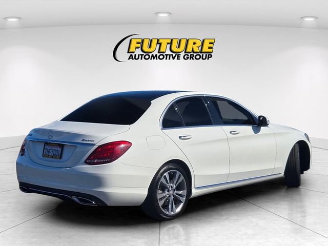 Used 2015 Mercedes-Benz C 300 4MATIC Sedan image 4