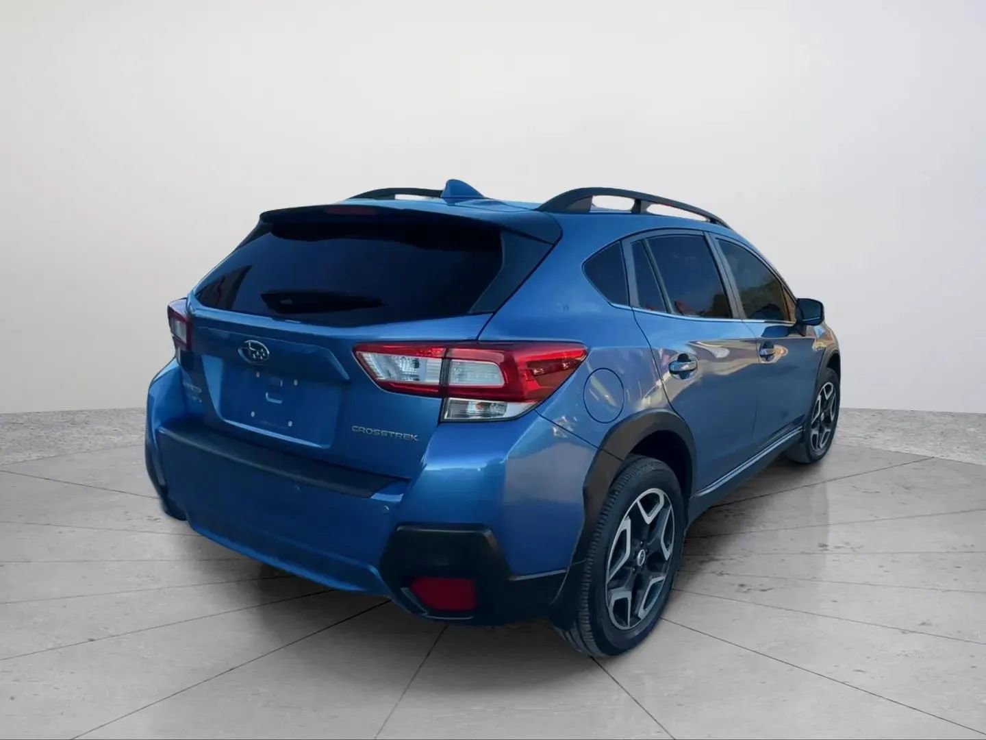 Used 2018 Subaru Crosstrek 2.0i Limited image 14