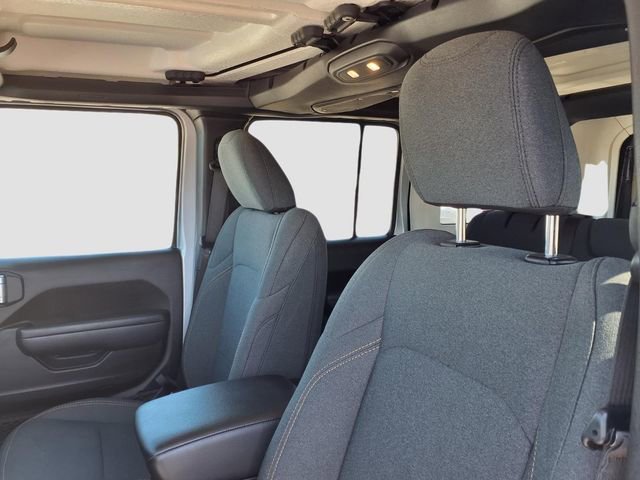 Used 2024 Jeep Wrangler Sport S image 15