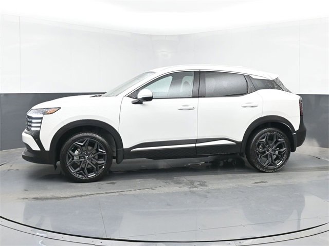 Used 2025 Nissan Kicks SR image 6