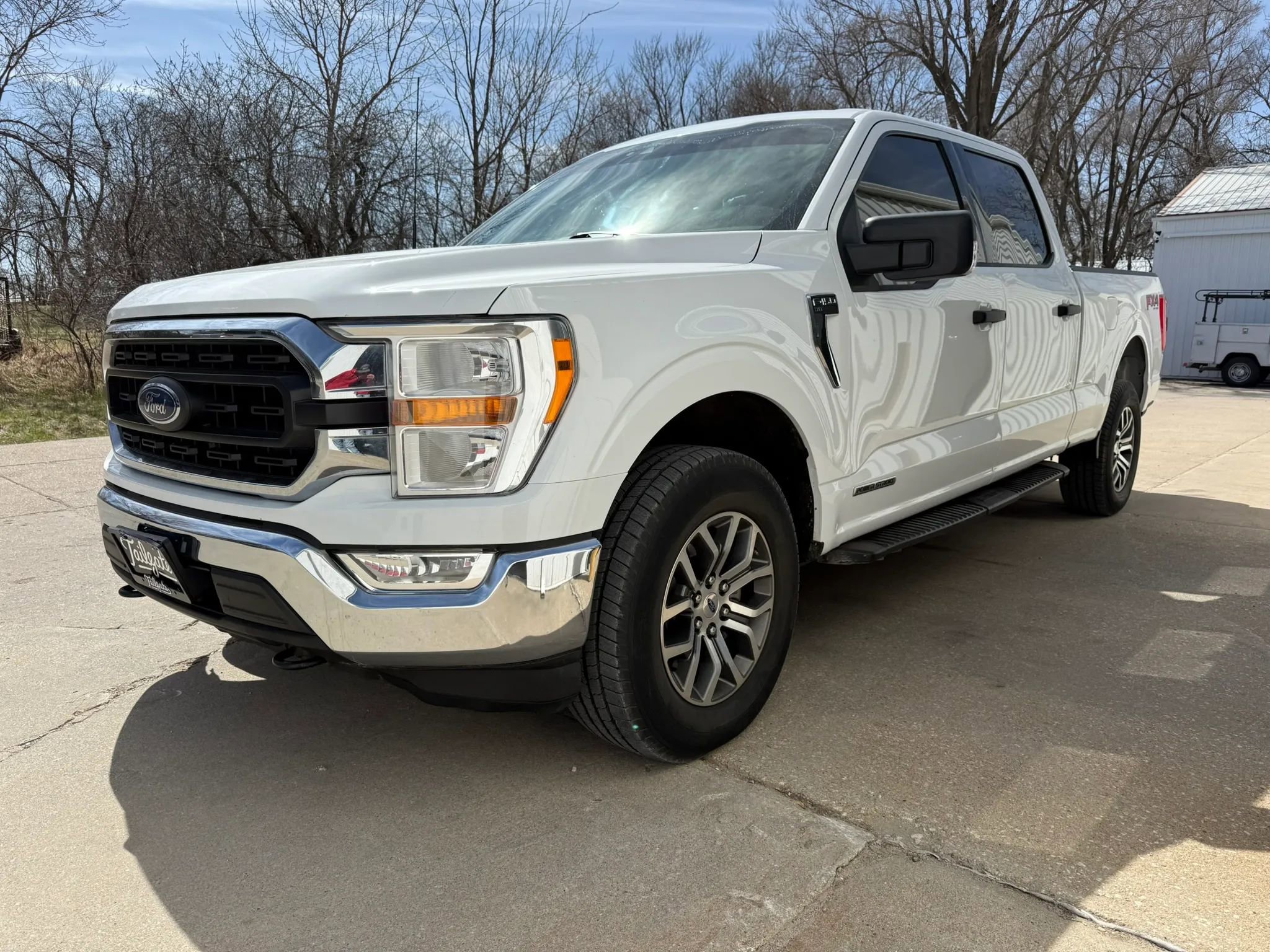 Used 2021 Ford F150 XLT w/ Equipment Group 301A Mid AWD/4WD image 4