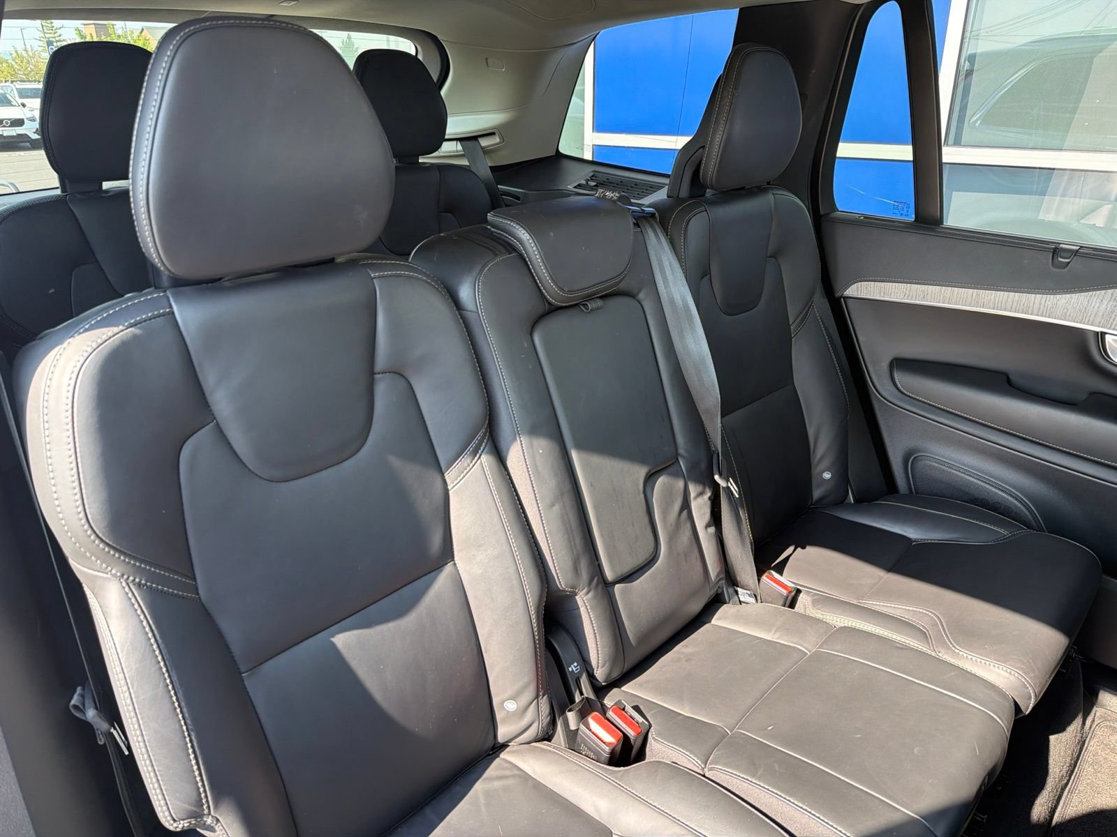 Used 2023 Volvo XC90 B6 Ultimate w/ Protection Package Premier AWD/4WD image 24