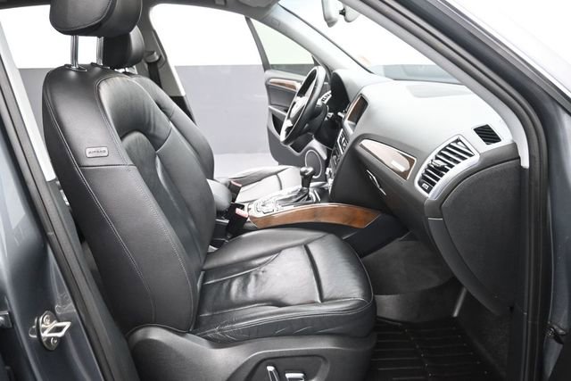 Used 2016 Audi Q5 2.0T Premium Plus w/ Technology Package AWD/4WD image 16