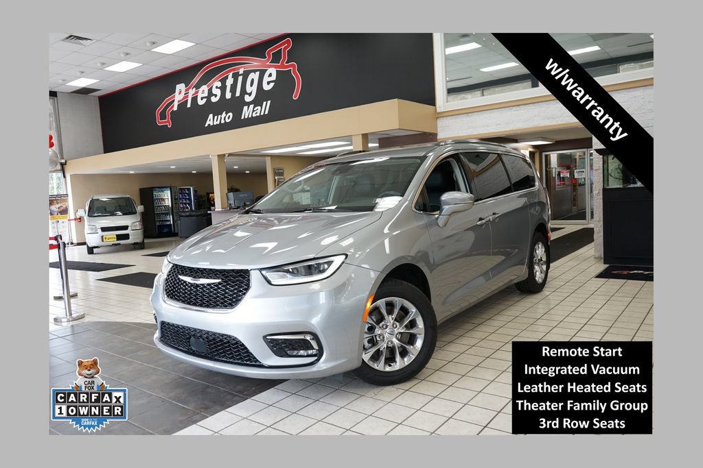 Used 2021 Chrysler Pacifica Touring-L w/ Uconnect Theater Family Group AWD/4WD image 1