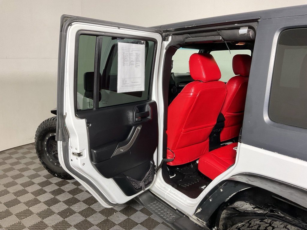 Used 2015 Jeep Wrangler Unlimited Sport w/ Quick Order Package 24S AWD/4WD image 27