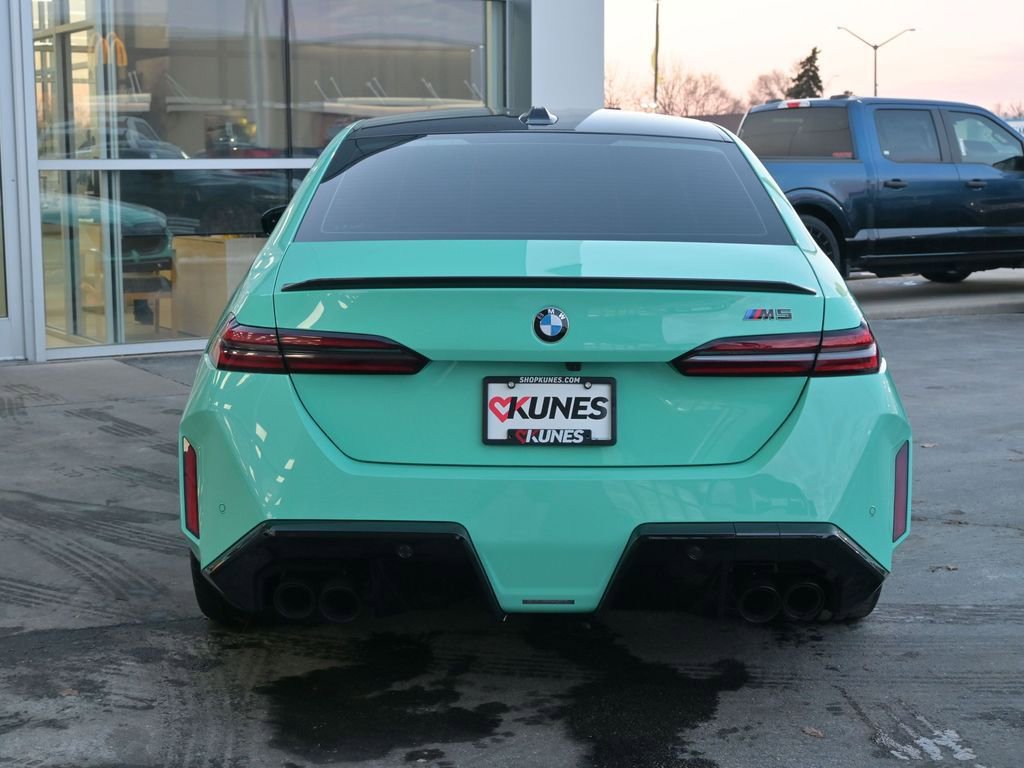 Used 2026 BMW M5 w/ Carbon Package AWD/4WD image 9