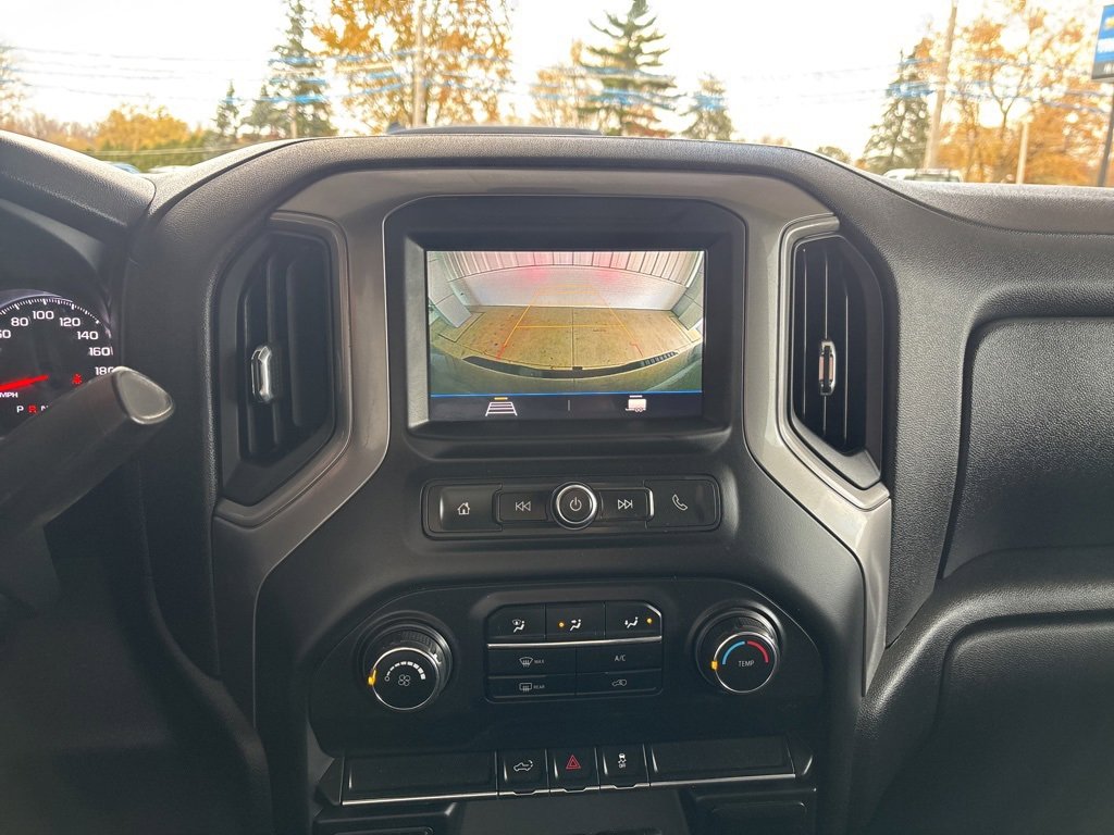 Used 2020 Chevrolet Silverado 2500 Custom w/ Custom Value Package image 16