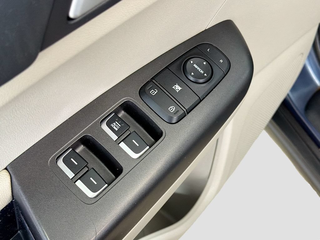 Used 2020 Kia Sportage LX FWD image 18