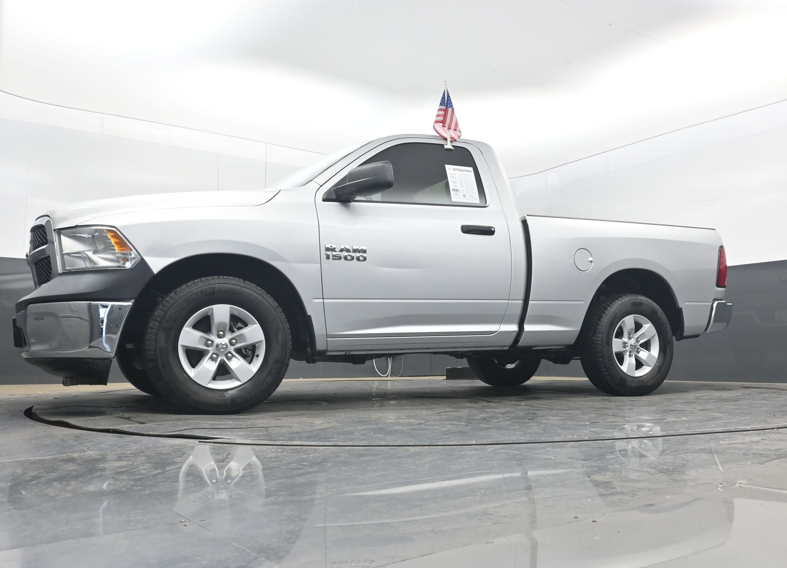 Used 2018 RAM 1500 Tradesman w/ Power & Remote Entry Group image 18