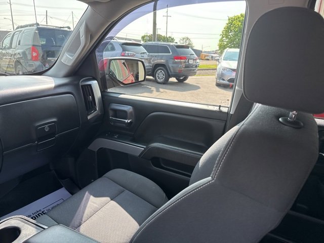 Used 2018 Chevrolet Silverado 1500 LT w/ All Star Edition image 14