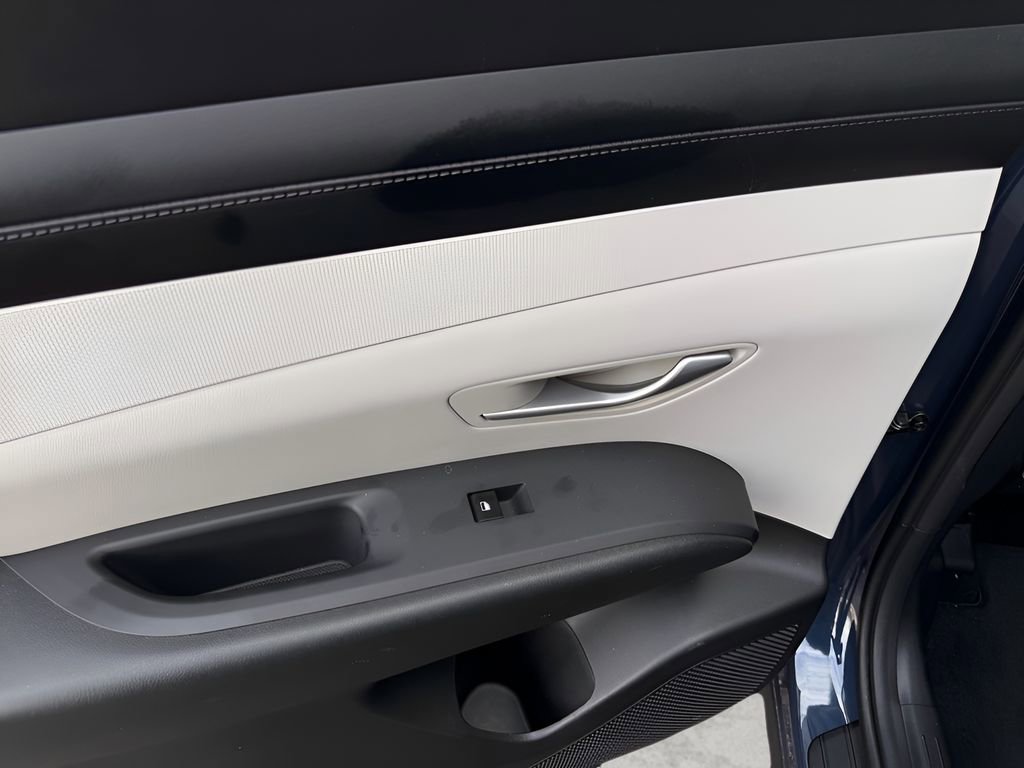New 2026 Hyundai Tucson SEL image 19