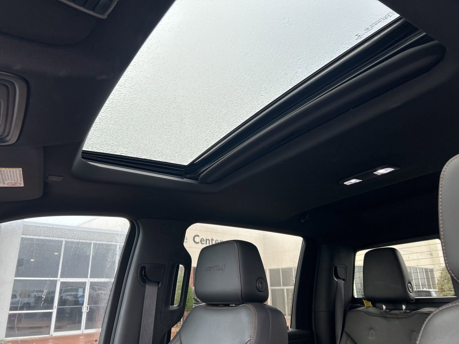 Used 2020 GMC Sierra 2500 AT4 w/ AT4 Premium Package image 16