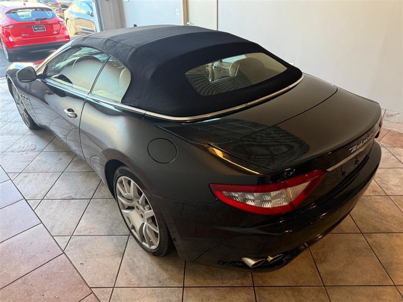 Used 2010 Maserati GranTurismo Convertible RWD image 49