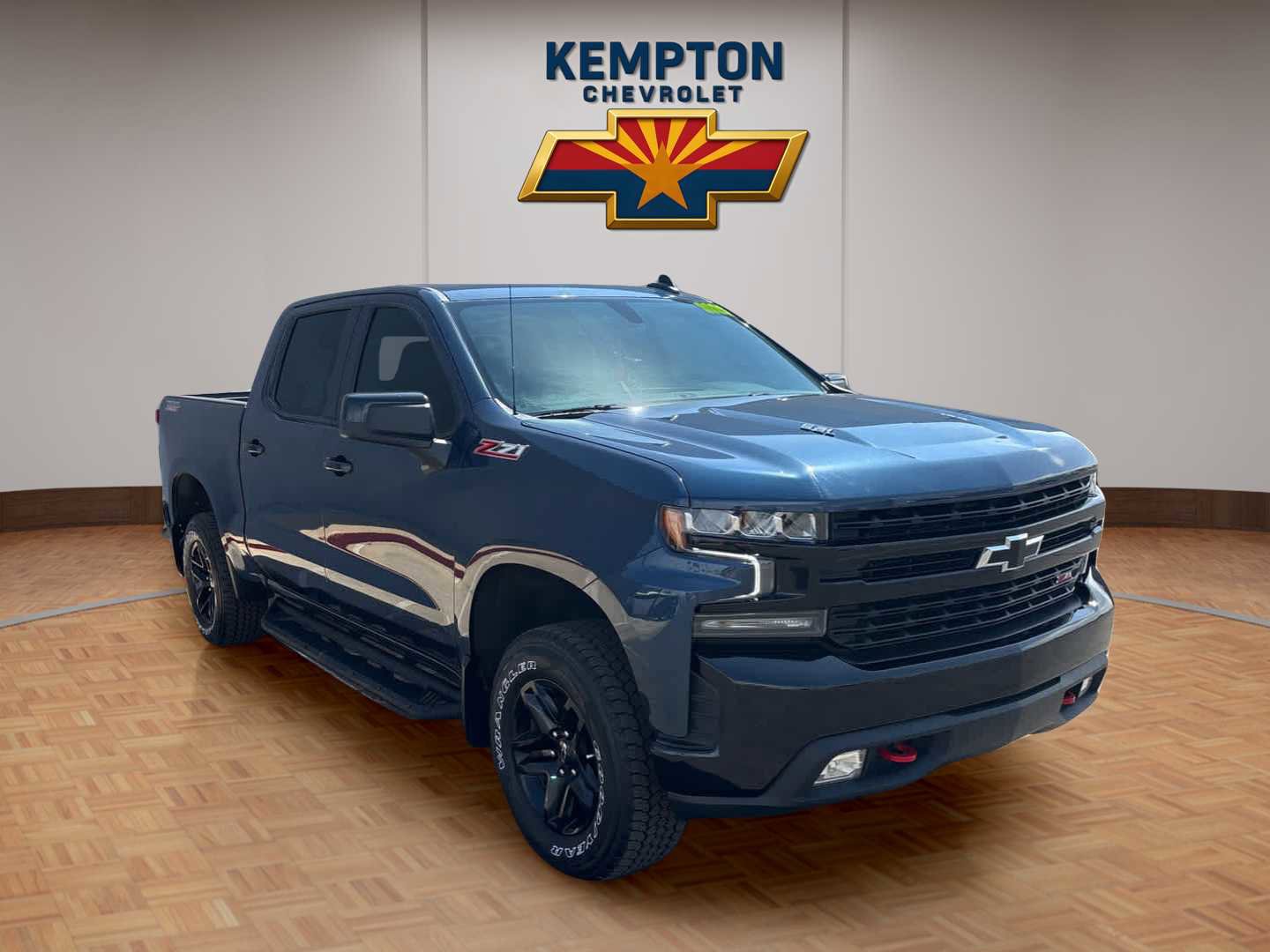 Used 2021 Chevrolet Silverado 1500 LT Trail Boss w/ Convenience Package II image 8