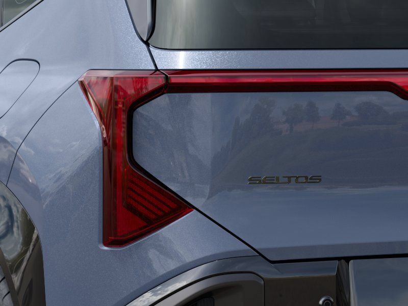New 2027 Kia Seltos X-Line S w/ X-Line S Premium Package AWD/4WD image 11