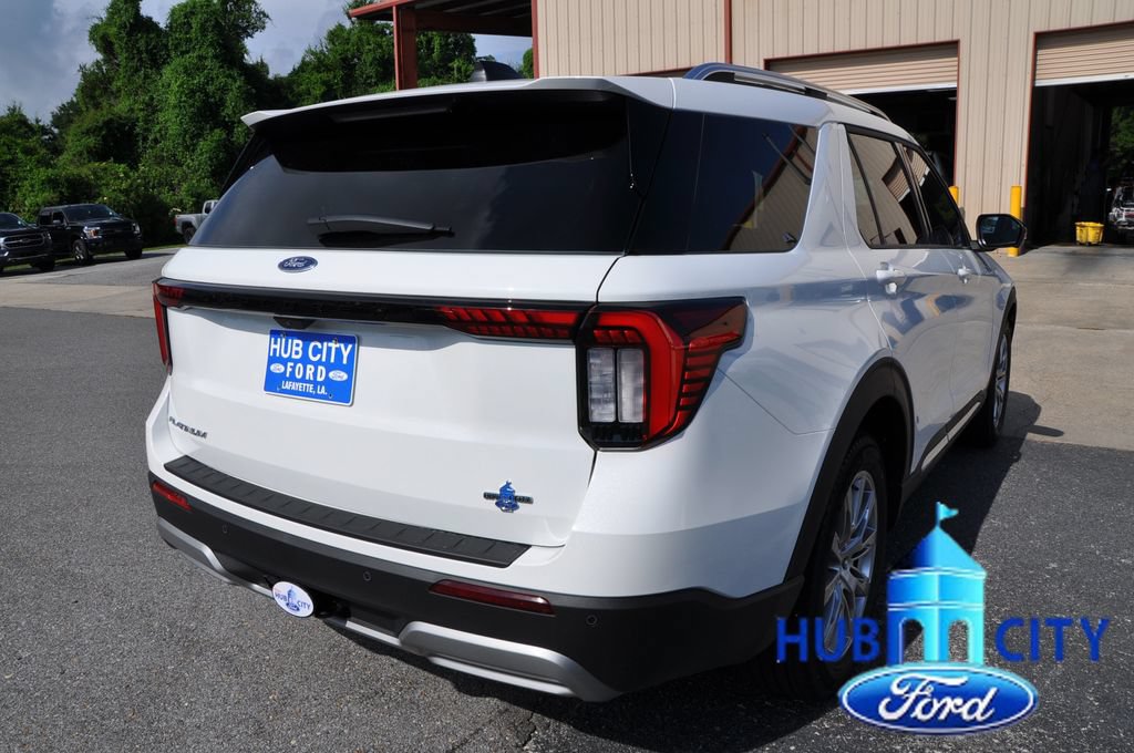 New 2026 Ford Explorer Platinum RWD image 5