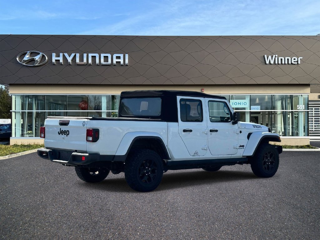 Used 2022 Jeep Gladiator Sport AWD/4WD image 4