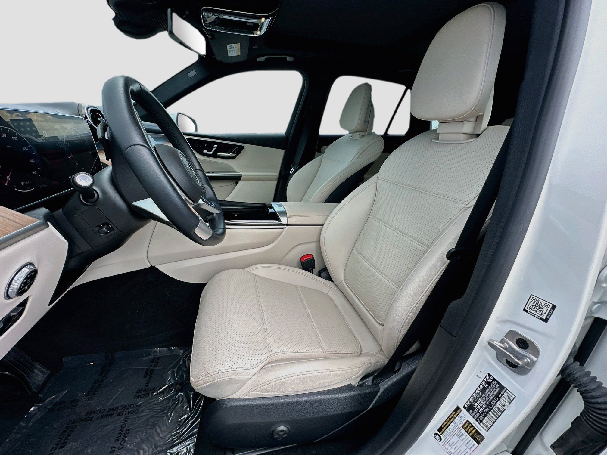 Used 2023 Mercedes-Benz GLC 300 image 22