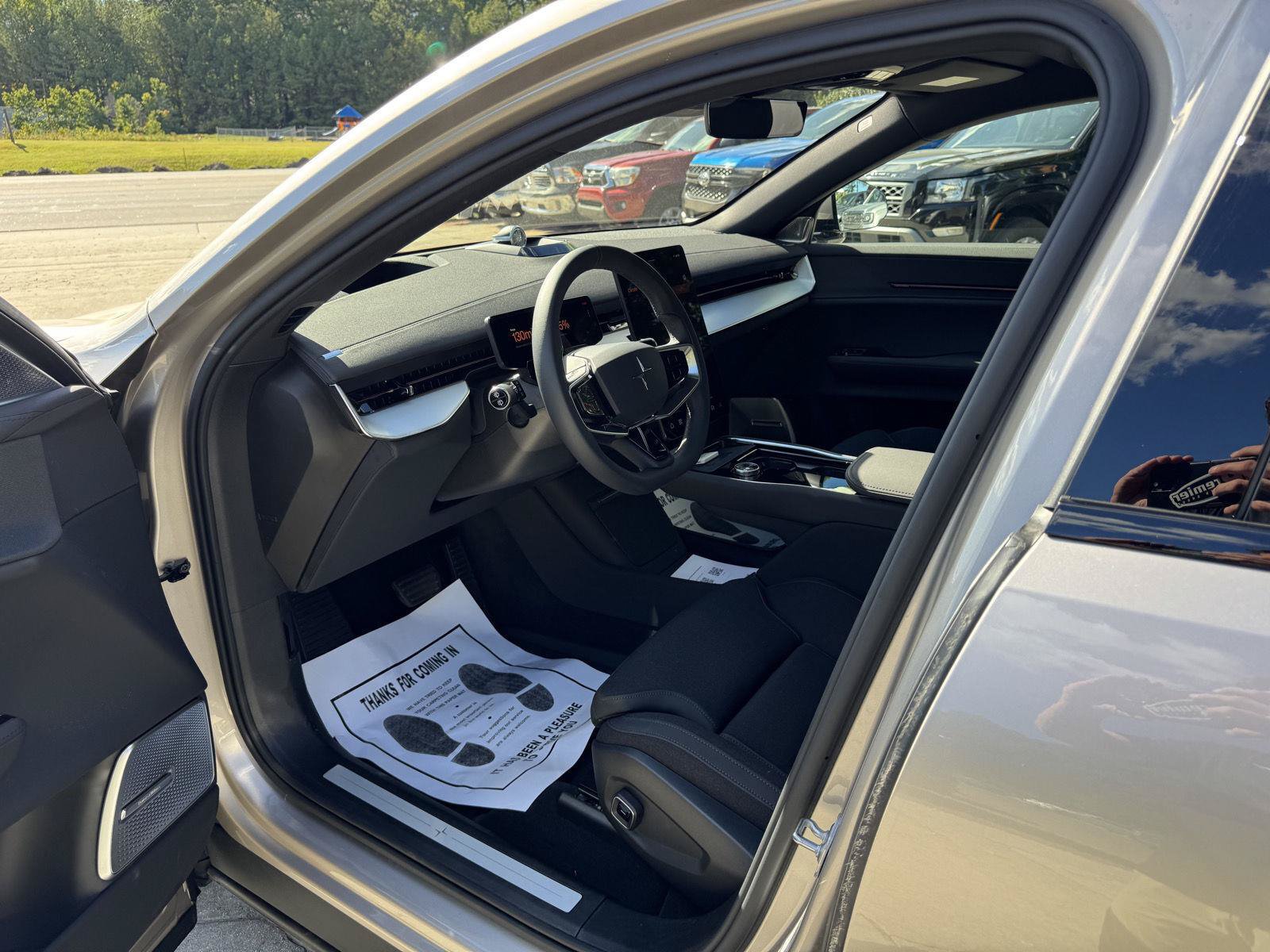 Used 2025 Polestar Polestar 3 w/ Plus Pack RWD image 2