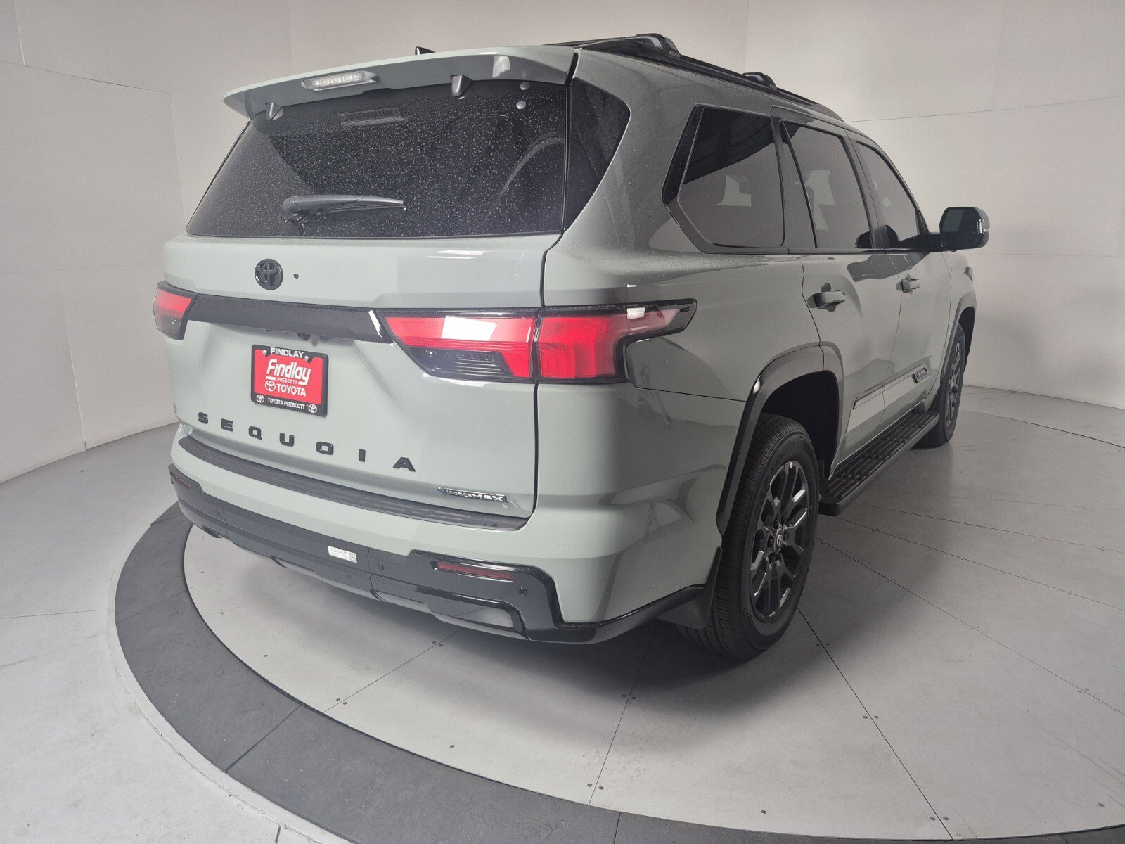 New 2026 Toyota Sequoia Platinum image 4