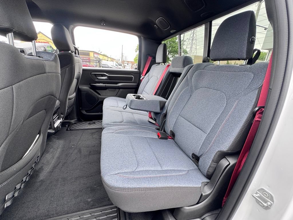 New 2026 RAM 1500 Big Horn AWD/4WD image 15