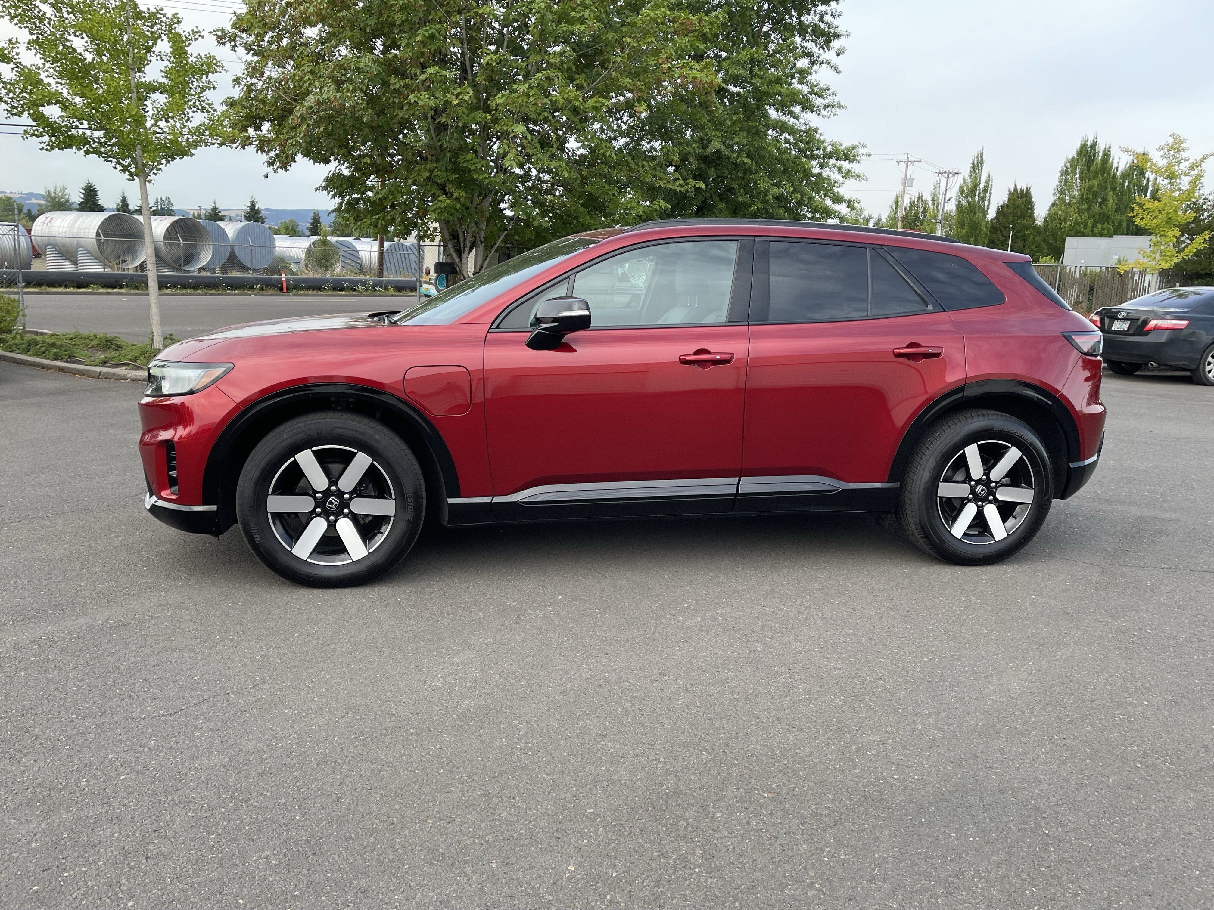 Used 2024 Honda Prologue Touring image 2