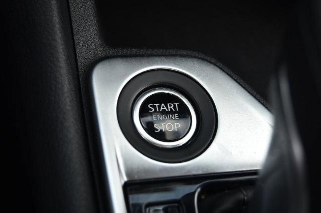 Used 2024 Nissan Sentra SV image 17