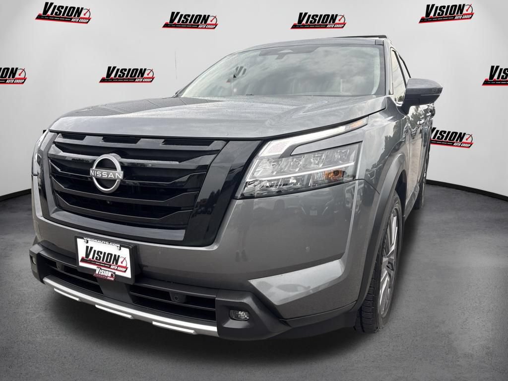 Certified 2023 Nissan Pathfinder SL w/ SL Premium Package