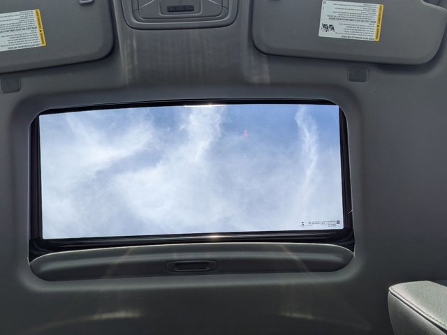 Used 2020 Chevrolet Silverado 1500 LT Trail Boss image 15