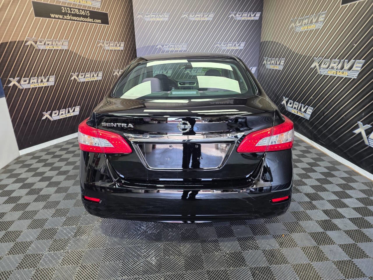 Used 2015 Nissan Sentra S image 14