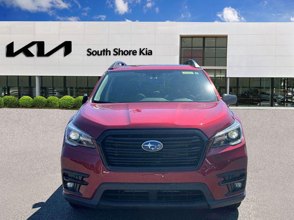 Used 2022 Subaru Ascent Onyx Edition image 2