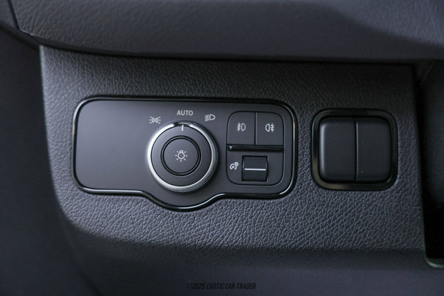 Used 2024 Mercedes-Benz Sprinter 2500 image 37