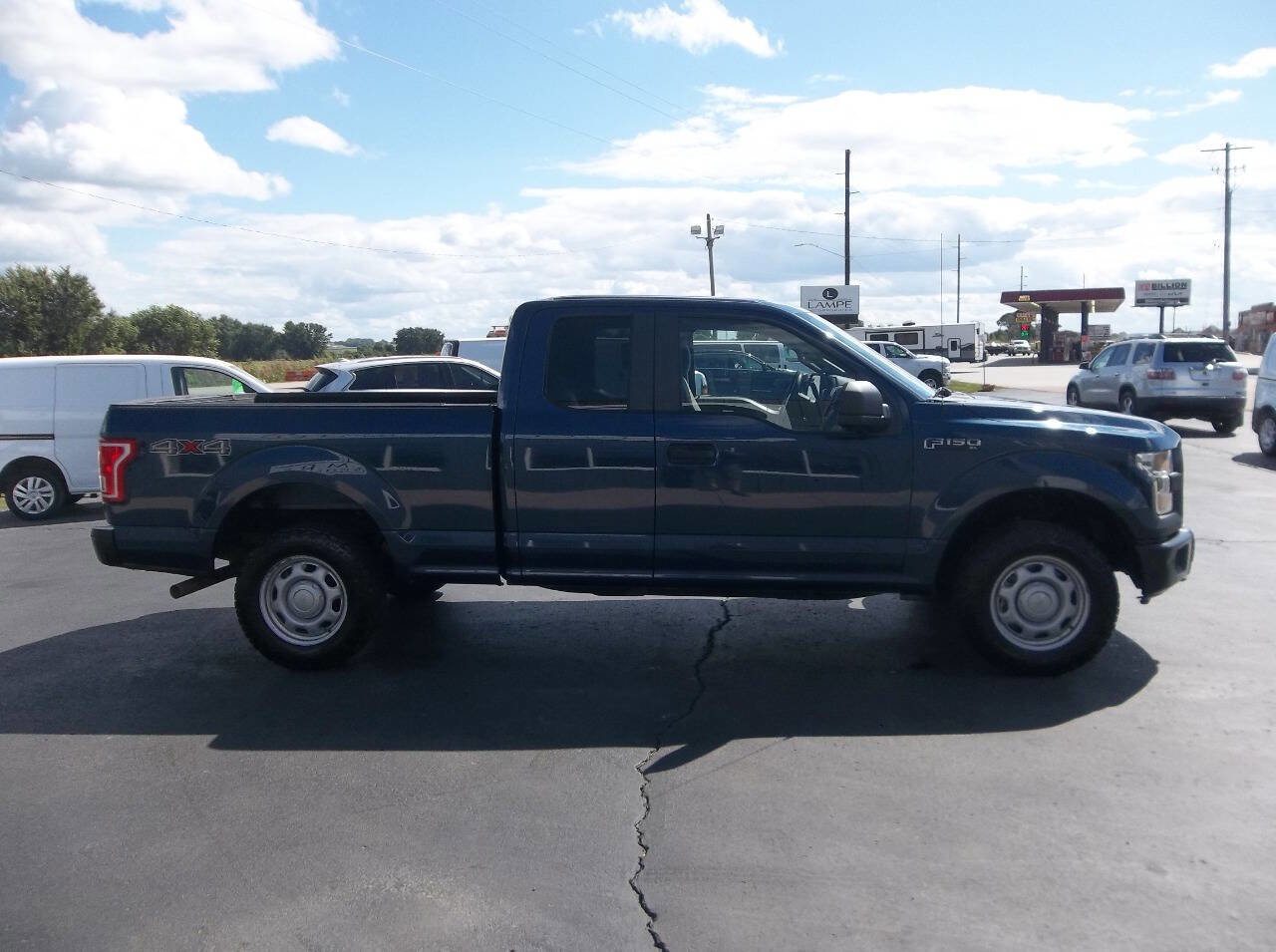 Used 2017 Ford F150 XL w/ Equipment Group 101A Mid image 6