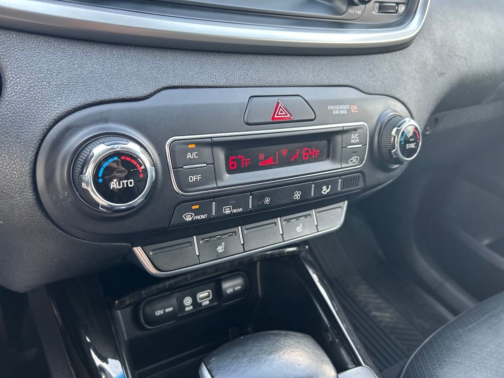 Used 2020 Kia Sorento EX image 29