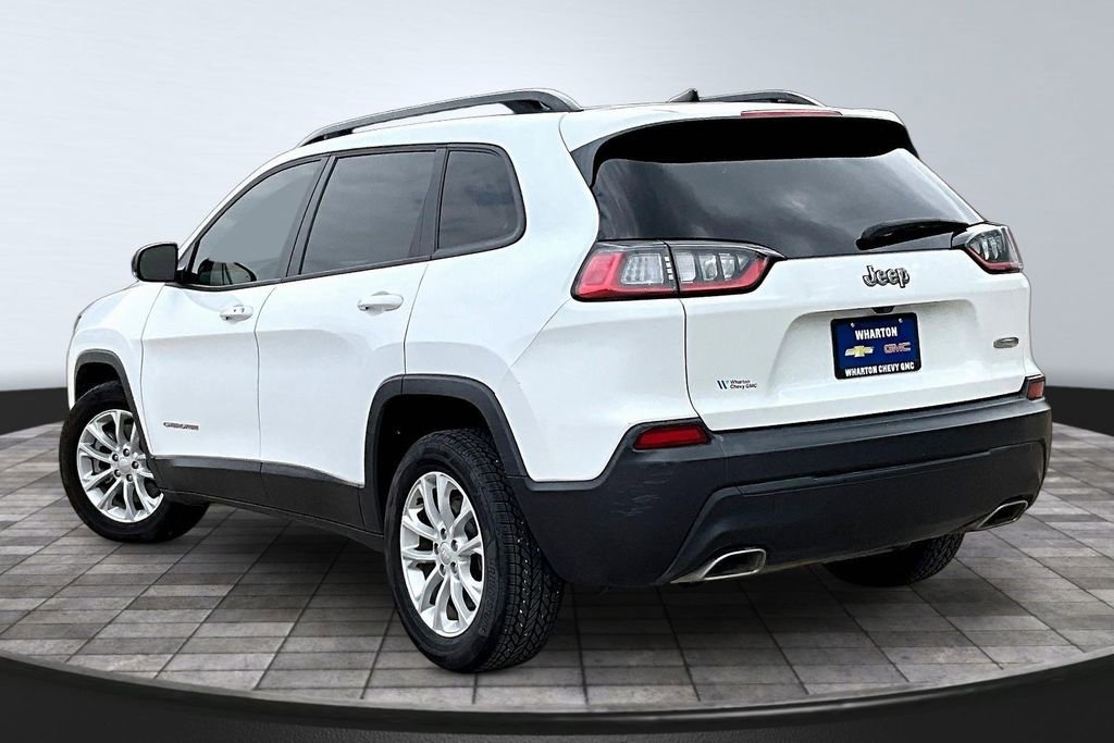 Used 2022 Jeep Cherokee Latitude Lux w/ Sun & Sound Group FWD image 5