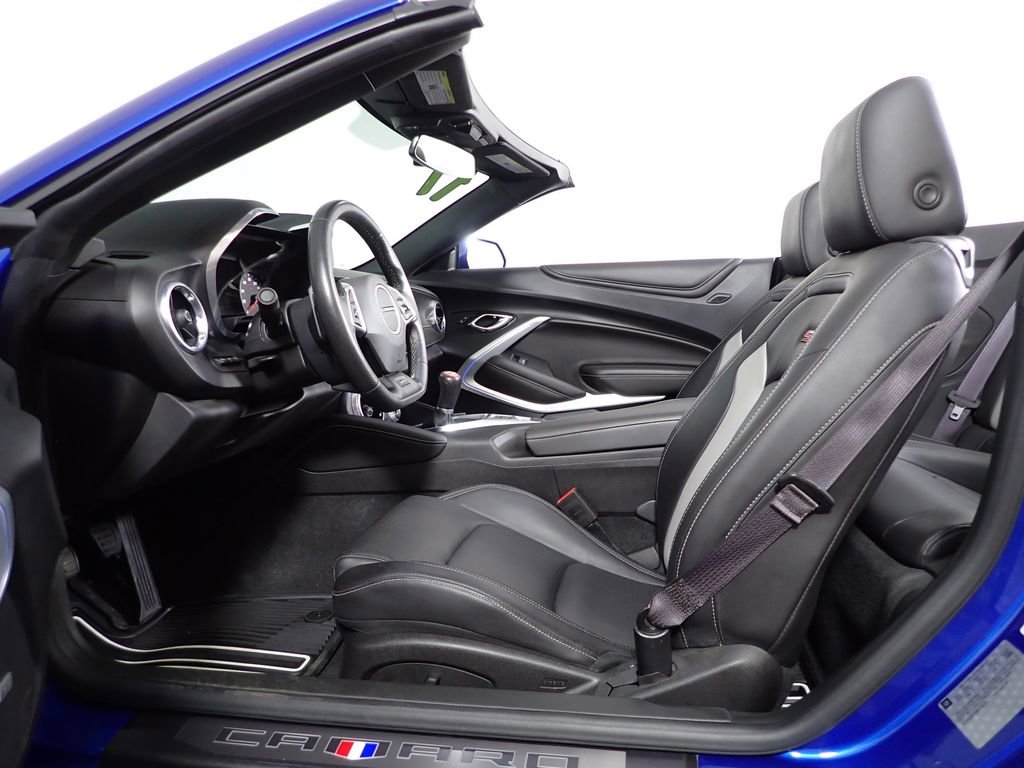 Used 2017 Chevrolet Camaro SS image 25