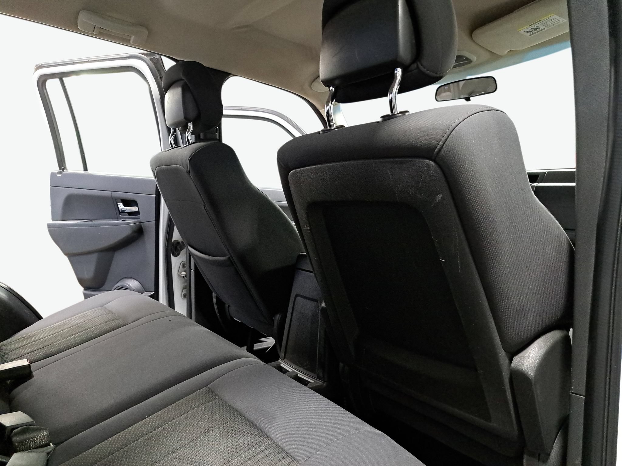 Used 2011 Jeep Liberty Sport AWD/4WD image 11