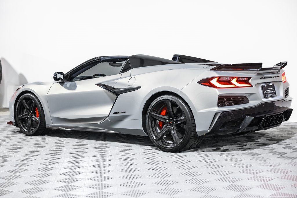 Used 2023 Chevrolet Corvette Z06 w/ Stealth Interior Trim Package image 18