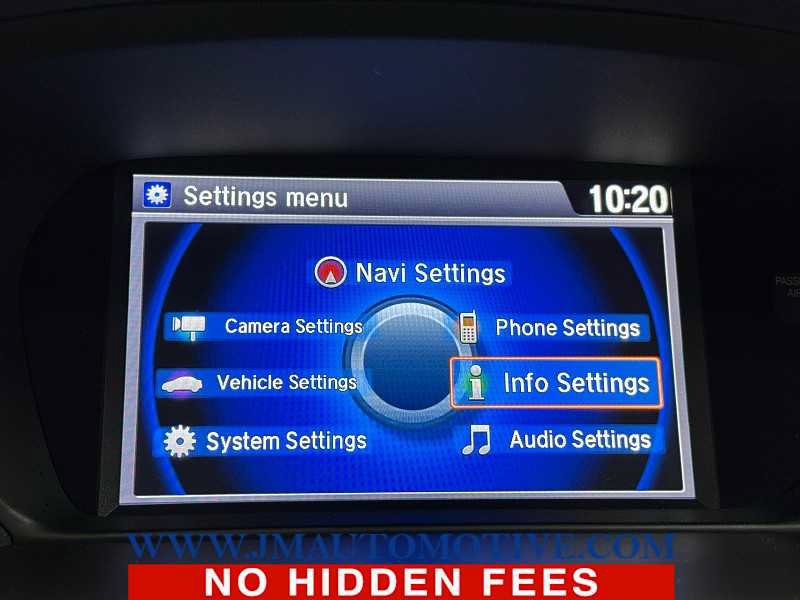 Used 2017 Acura TLX w/ Technology Package FWD image 29