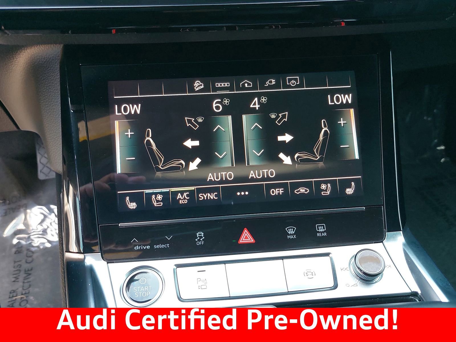 Used 2023 Audi e-tron Premium Plus w/ Premium Plus Package AWD/4WD image 25