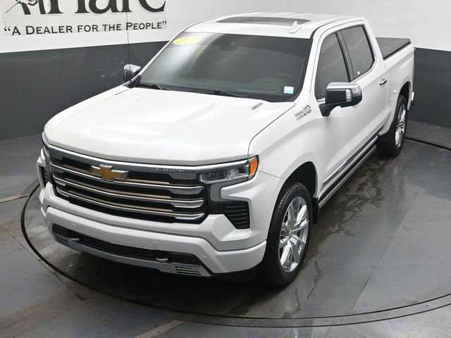 Used 2022 Chevrolet Silverado 1500 High Country w/ High Country Premium Package image 44